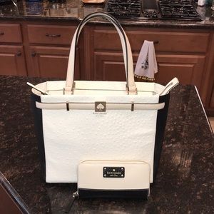 Kate Spade ZIP-Around Wallet